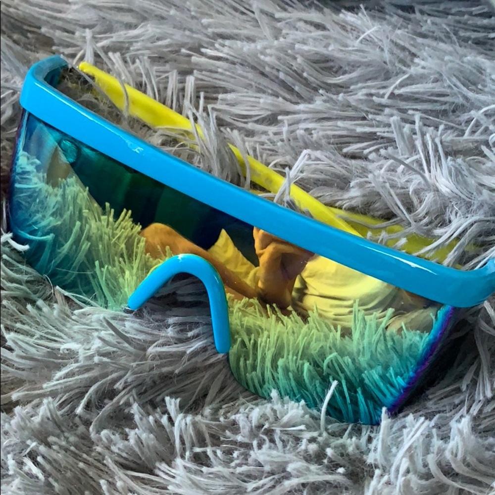 Tipsy Elves Unisex Performance Eyewear